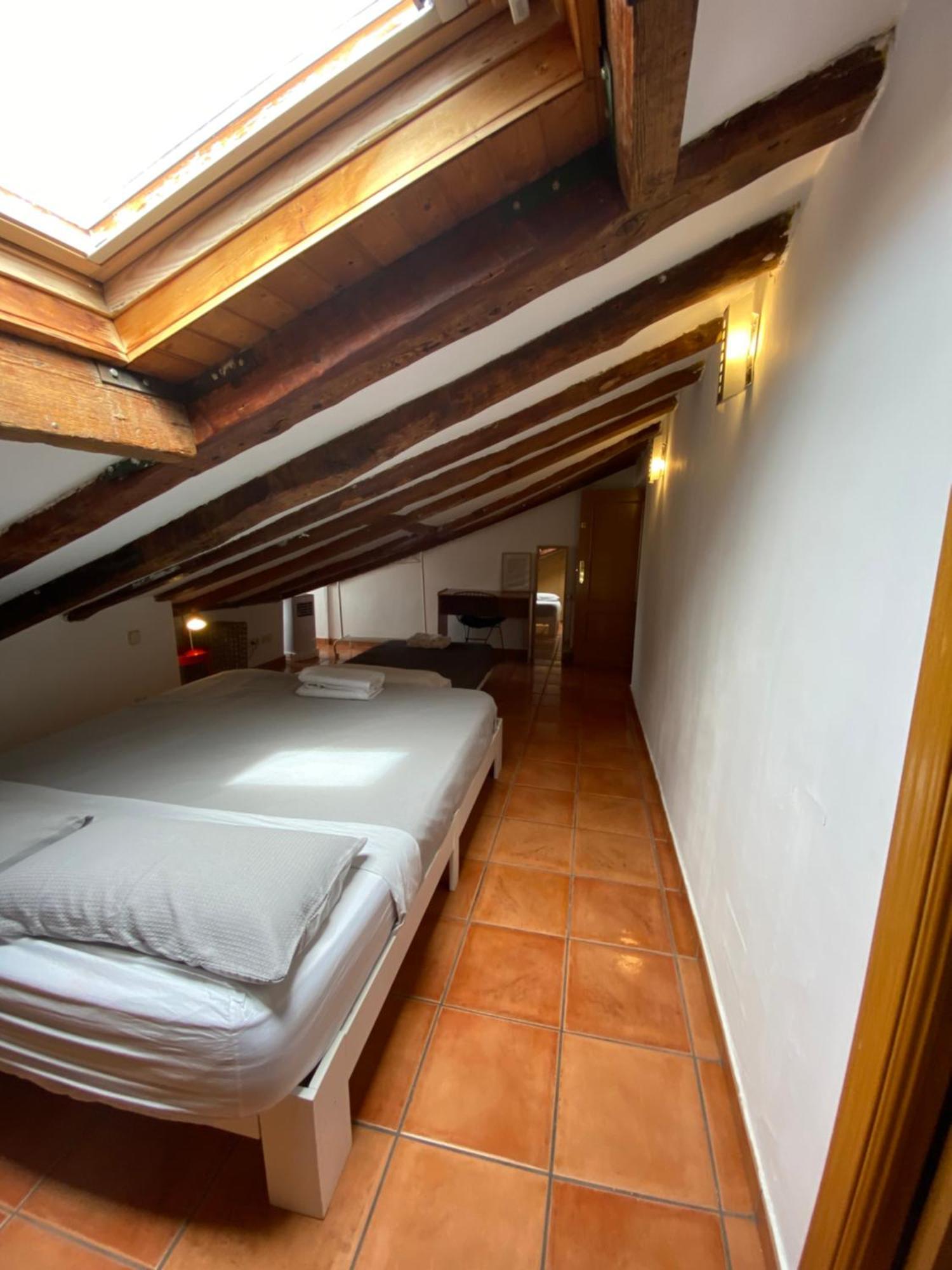 Arenal Guest House Madrid Exterior photo